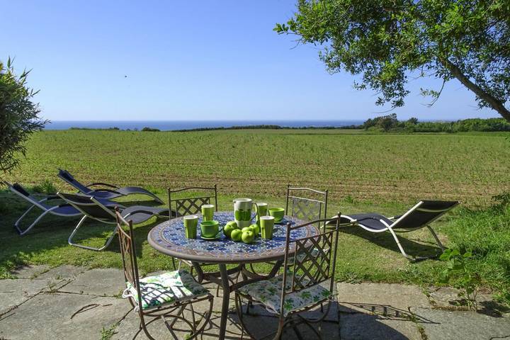 Location de vacances pour 6 personnes, avec terrasse à Trédrez-Locquémeau - 2