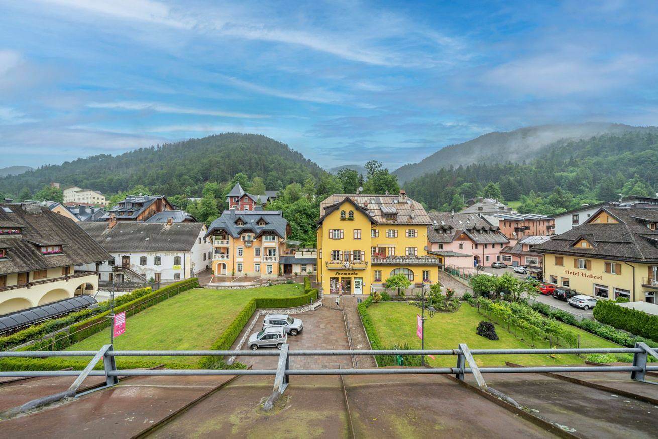 Ganze Wohnung, Penthouse Central Apartment in Tarvis, Karnischer Hauptkamm