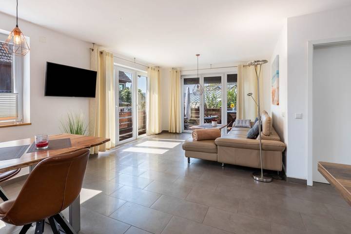 Ferienwohnung für 2 Personen, mit Balkon und Seeblick am Bodensee - 2