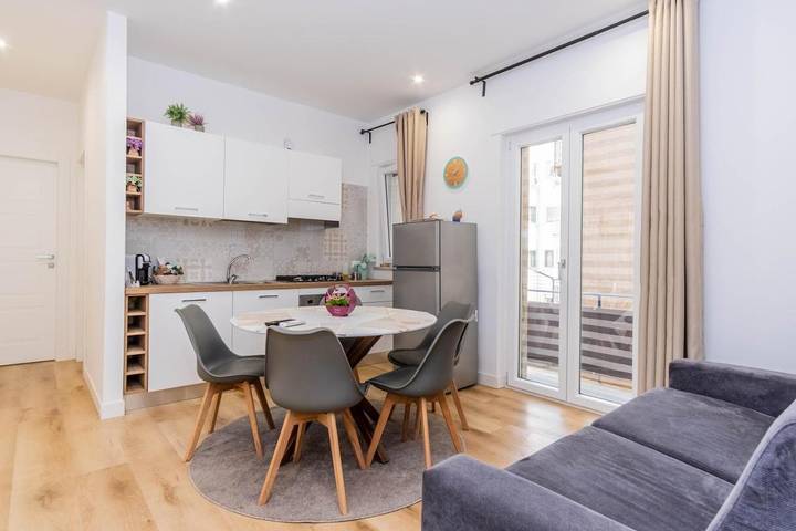 Bed and breakfast per 5 persone, con balcone - 1