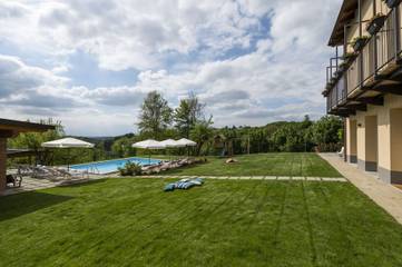Villa Con Piscina per 18 Persone in Monteu Roero, Provincia di Cuneo, Foto 4