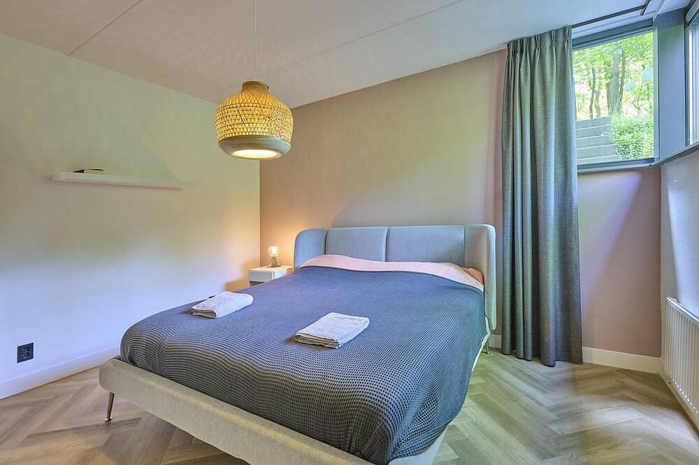 Modernes Ferienhaus in waldreicher Gegend in Soesterberg, Utrecht und Umgebung