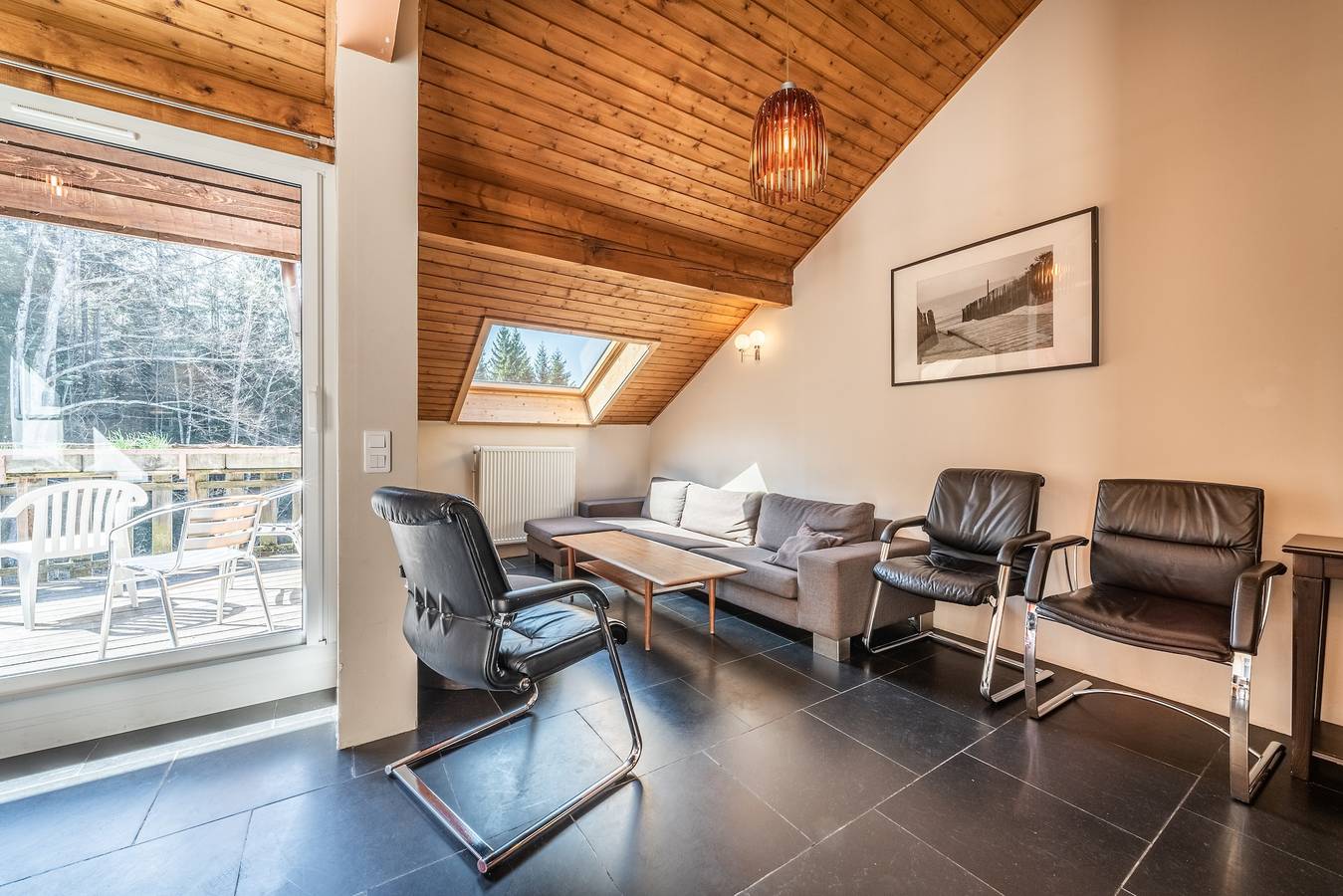 Appartement entier, Appartement de vacances "Gîte Le Jorat - Appartement C" avec terrasse privée et Wi-Fi in Bogève, Région de Thonon-les-Bains
