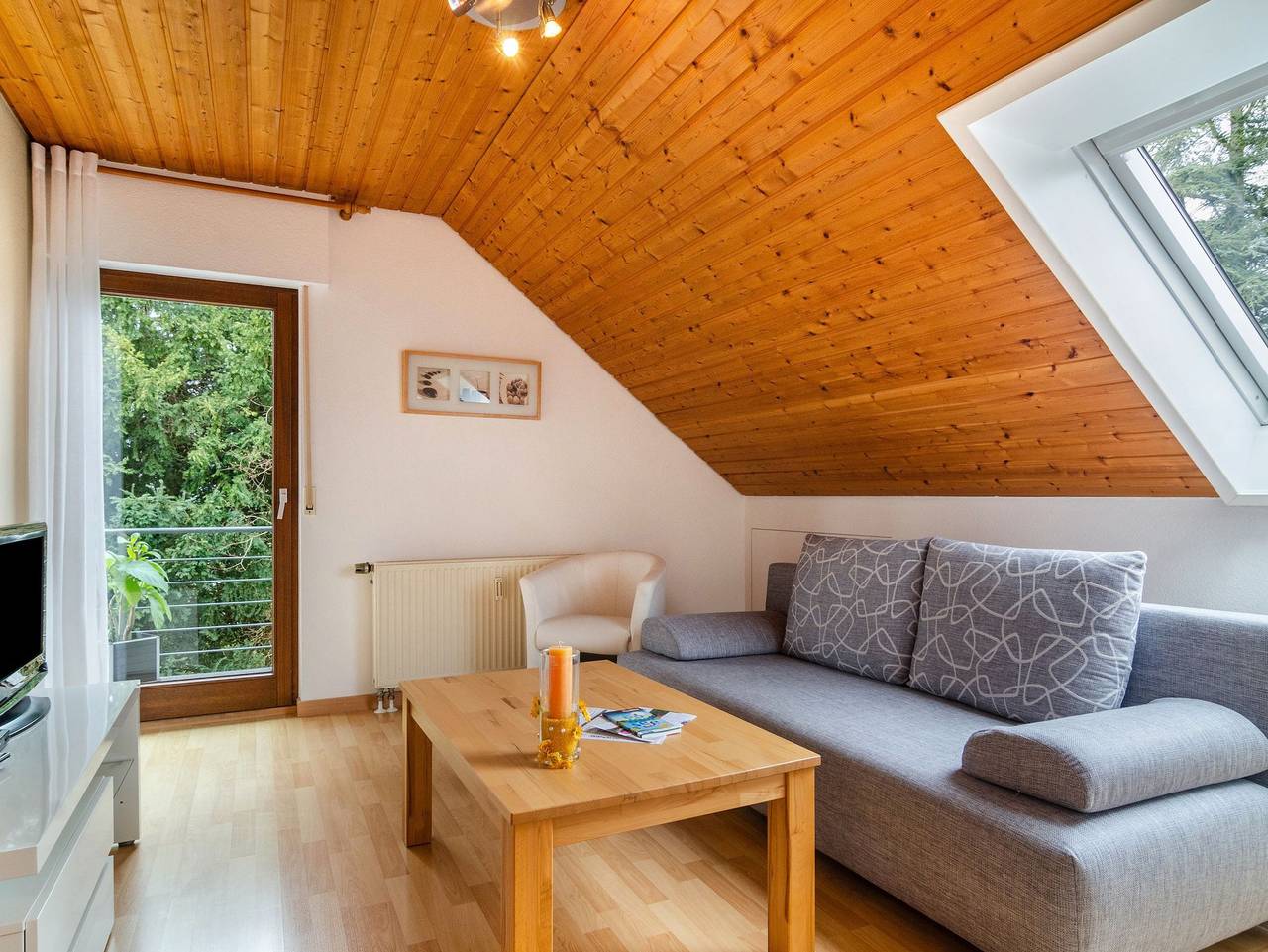 Ganze Ferienwohnung, Haus Annette - Ferienwohnung Nr2 in Immenstaad, Immenstaad am Bodensee