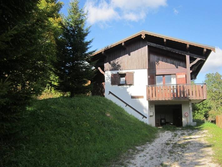 Chalet for 8 people, with balcony in Les Gets