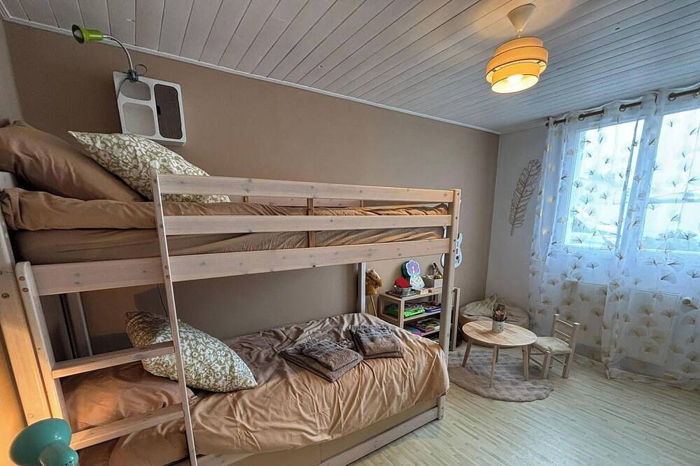 Geräumiges Haus nahe Strände - 12 Pers. in Challans, Loire-Tal