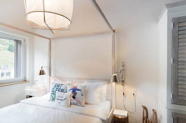 Gîte pour 8 personnes, avec jardin à Andermatt - 2