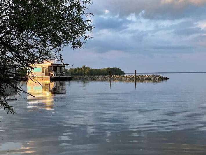 Ferienhaus für 3 Personen, mit Terrasse und Seeblick sowie Ausblick in Röbel-Müritz - 3