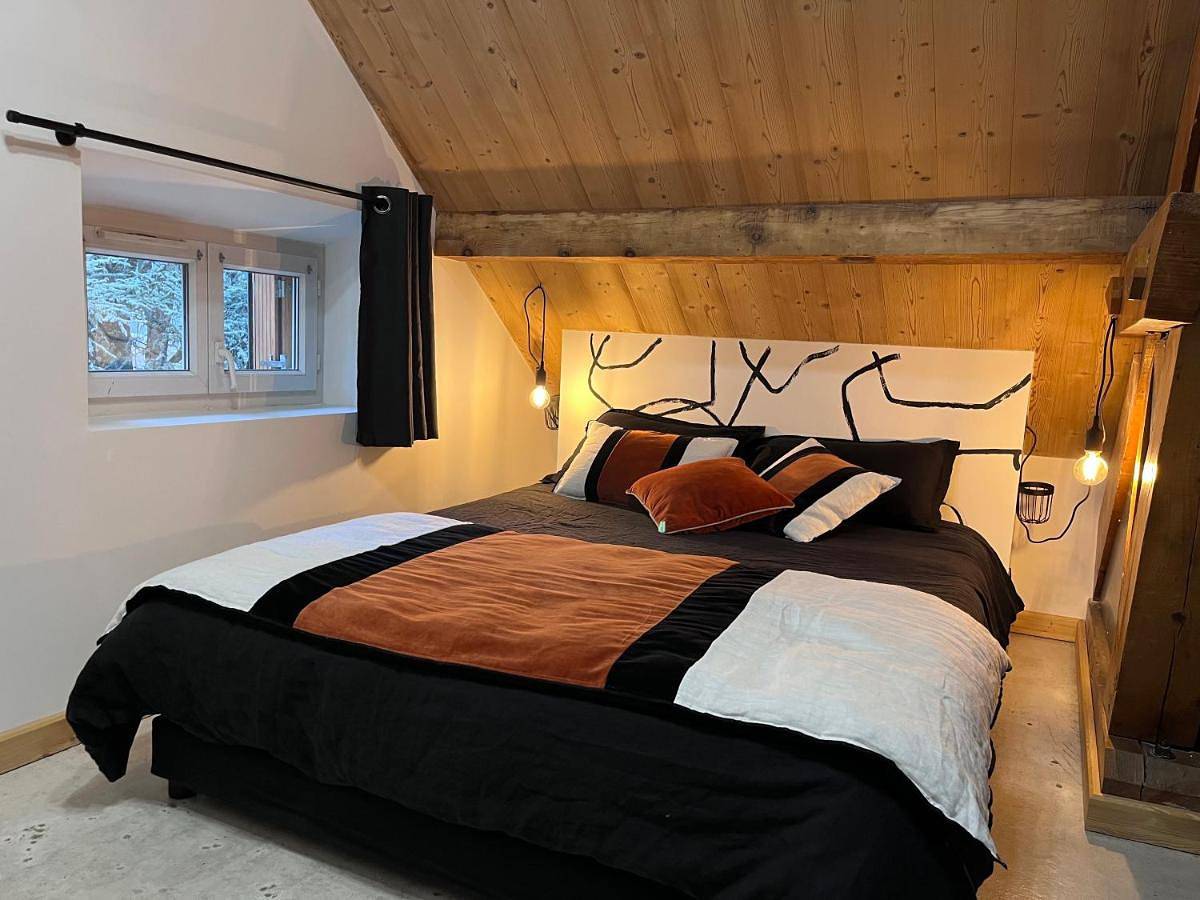 Quadruple Room with Shower in Bourg-Saint-Maurice, Région d'Albertville