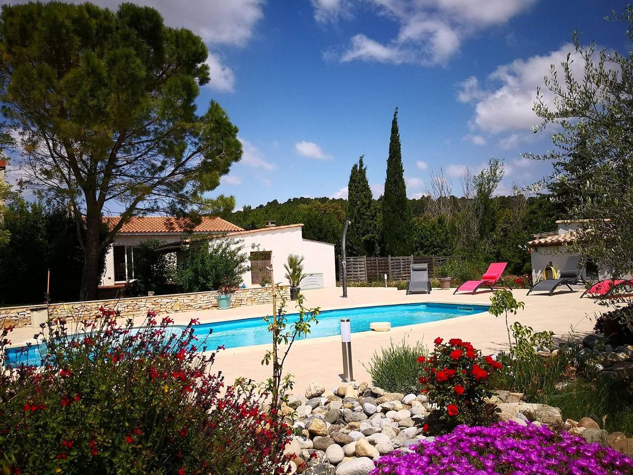 Villa with pool and enclosed garden between the vineyards and hiking trails in Lézignan-Corbières, Region de Narbonne