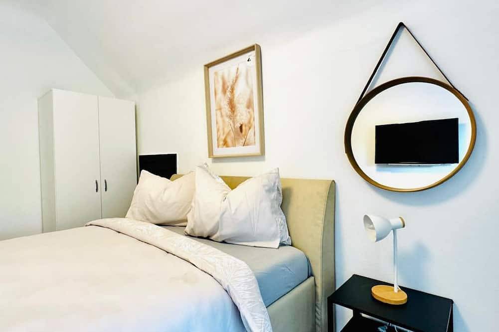 Room for 2 in a Comfy Villa w/ Garden near Danube in Floridsdorf, Wien