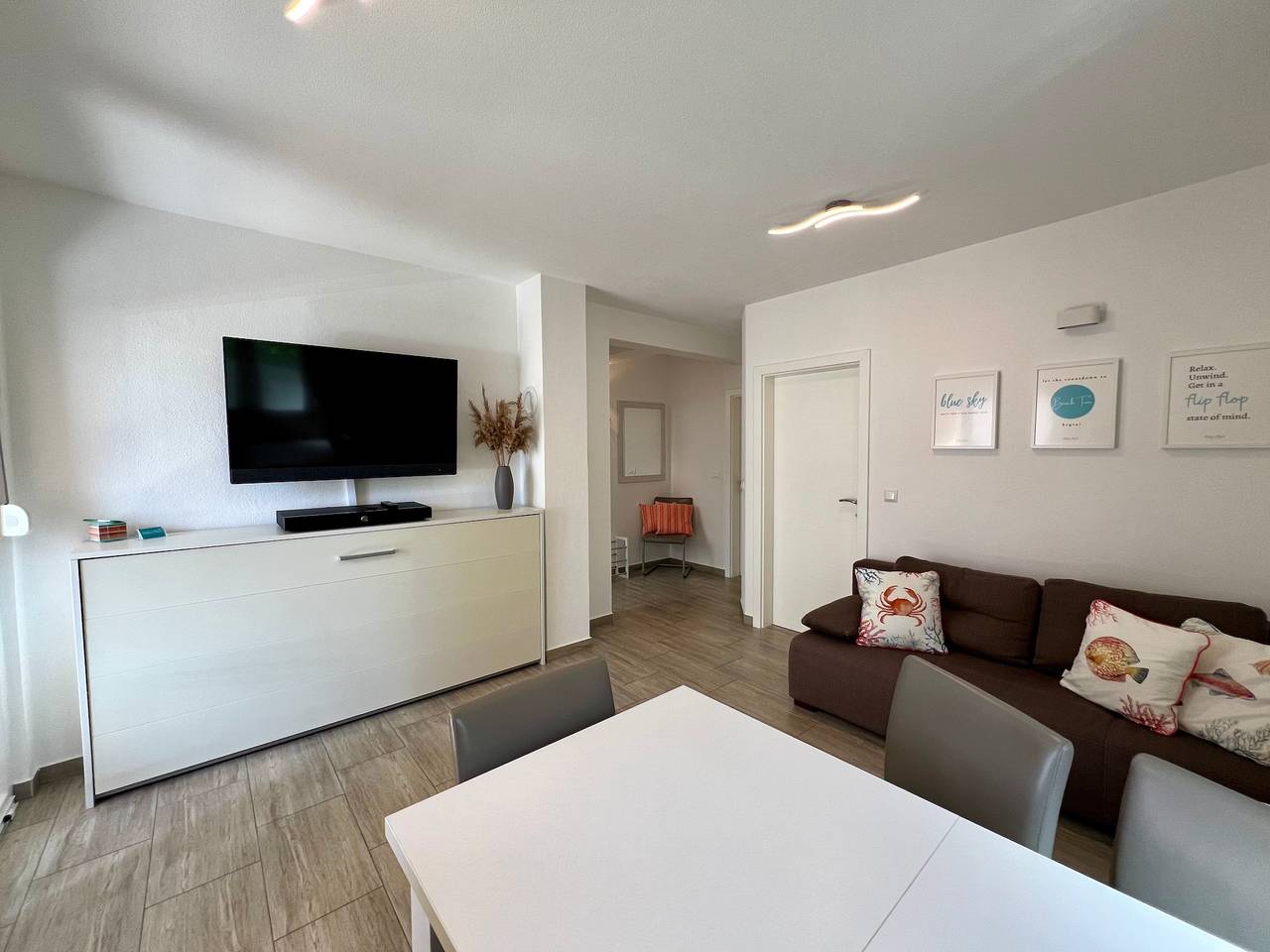 Entire holiday apartment, Holiday apartment for 4 people with balcony in Biograd na Moru, Zadar