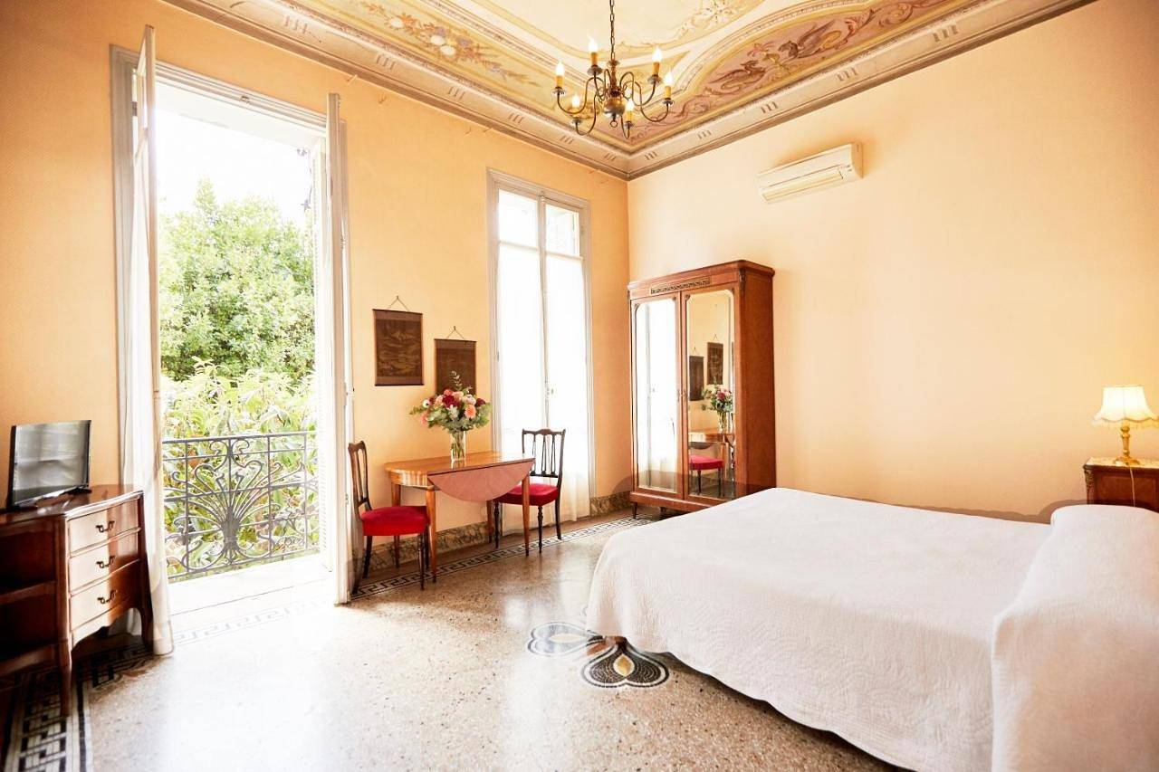 Superior One-Bedroom Apartment with Terrace in Niza, Costa mediterránea (Francia)