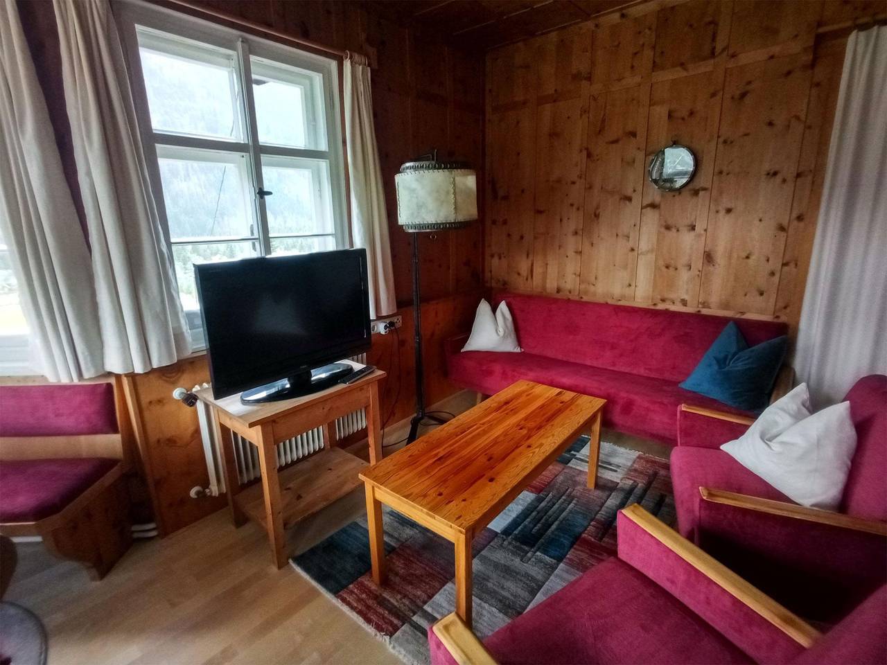 Ganze Ferienwohnung, Ferienwohnung für 6 Personen mit Balkon in Sankt Jakob in Defereggen, Bezirk Lienz