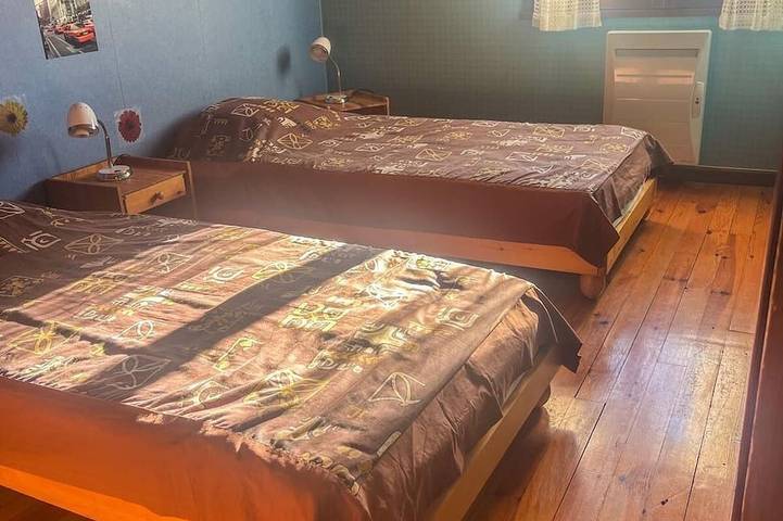 Gîte pour 8 personnes, avec balcon et jardin dans Saint-Jean-Montclar - 4