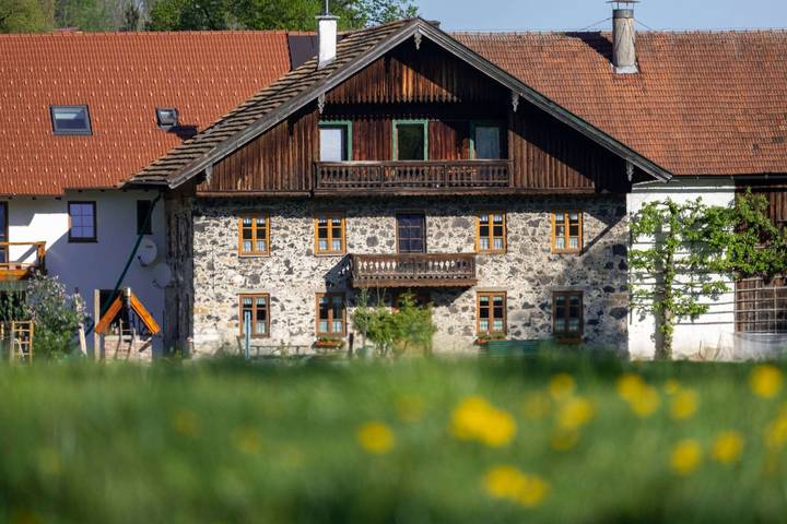 Ferienwohnung für 4 Personen, mit Balkon in Piding