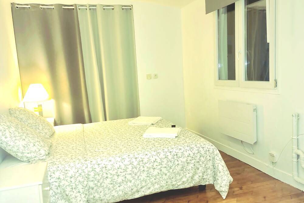 Maison Wi-fi Gratuit 15min de Paris in Houilles, Yvelines