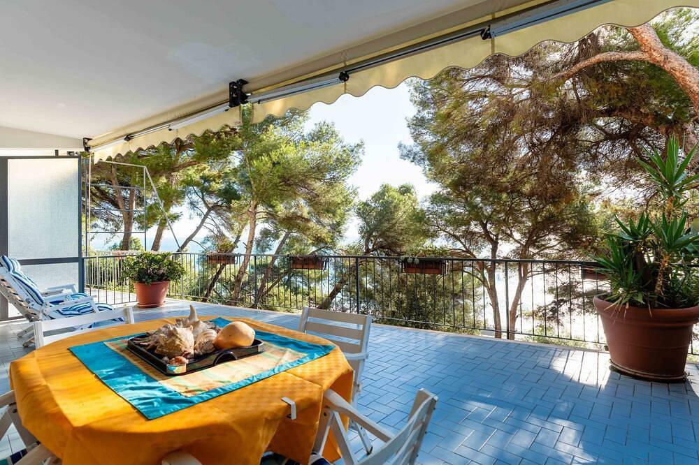 Appartamento vacanze a Alpi Liguri a partire da 160€ a notte
