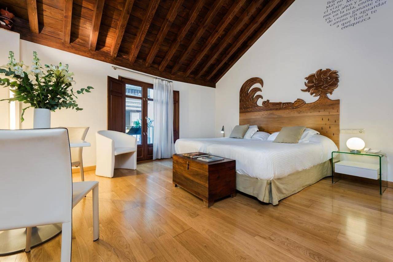 Hôtel pour 3 personnes avec jacuzzi in Realejo-San Matías, Grenade