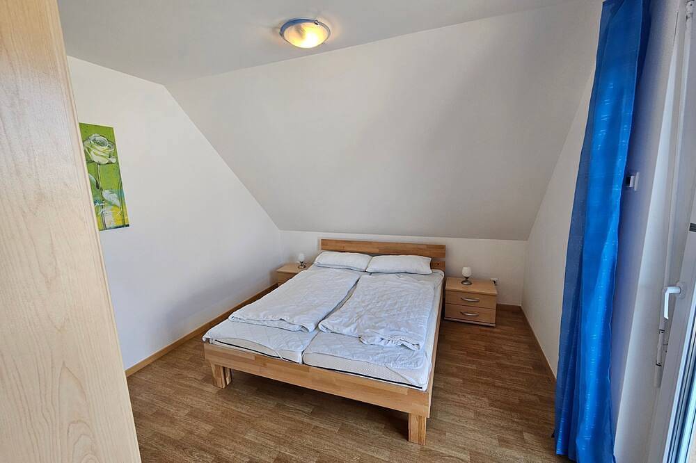 Ganze Wohnung, Ferienpark Neppermin Ferienhaus Inselblick - Ferienwohnung Inselblick im in Neppermin, Benz