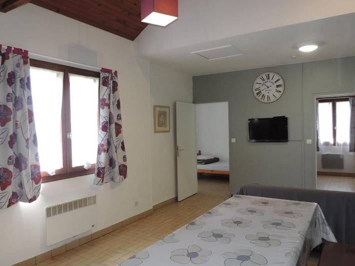 Camping pour 8 personnes, avec piscine et terrasse dans Eure-et-Loir - 2