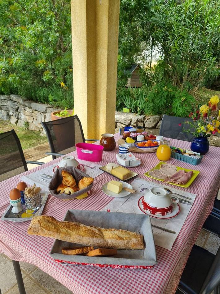 Chambre d’hôte pour 2 personnes, avec jardin et piscine dans le Var - 3