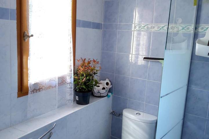 Gîte pour 2 personnes, avec jardin et terrasse à Coaraze - 4