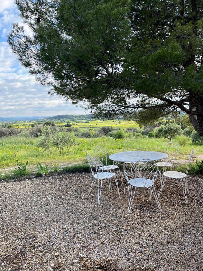 Gîte pour 2 personnes, avec piscine et terrasse ainsi que vue et jardin à Saint-Hippolyte-le-Graveyron - 3