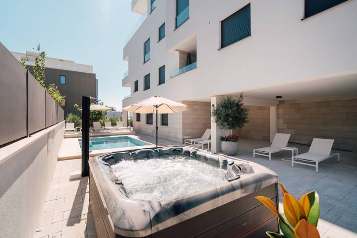 Ferienwohnung für 3 Personen, mit Garten und Balkon in Zadar (Kommun) - 3