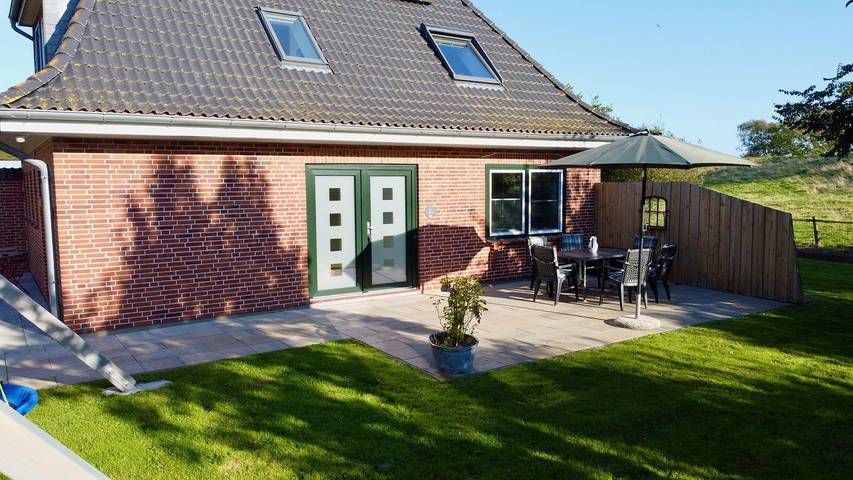 Ferienhaus für 6 Personen, mit Terrasse und Garten in Osterhever - 2