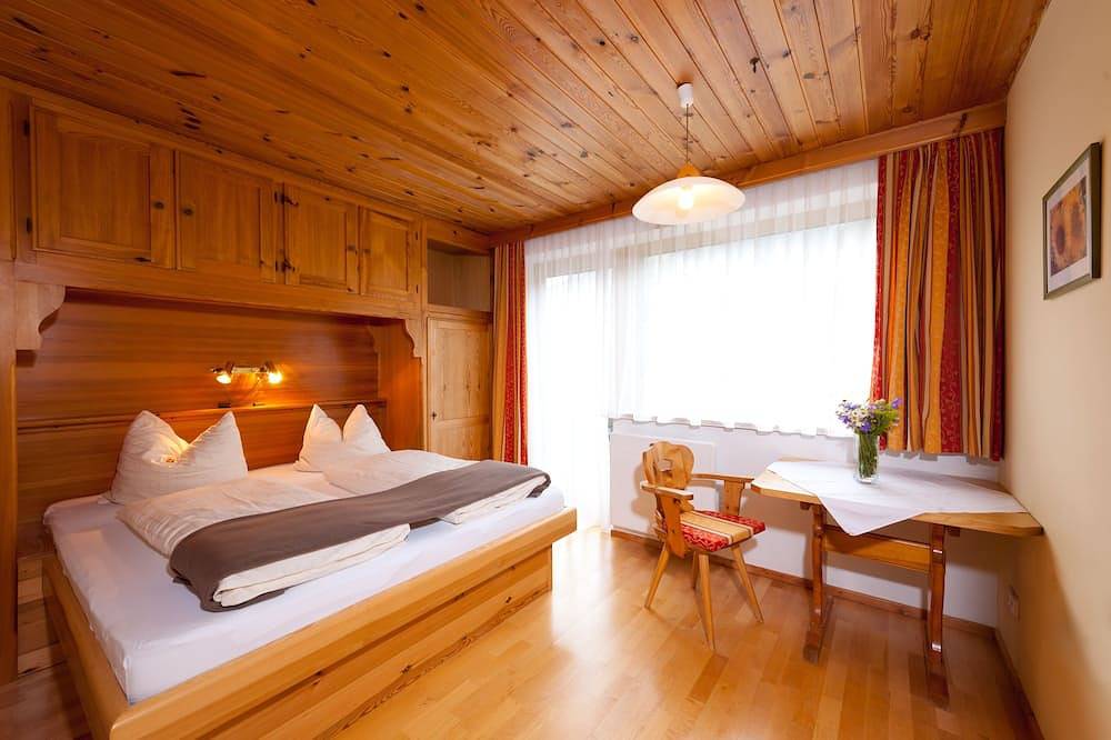 Ganze Wohnung, Gästehaus Luggau: Wohnung - Lercheck, Typ-4 in Rauris, Ski Amadé
