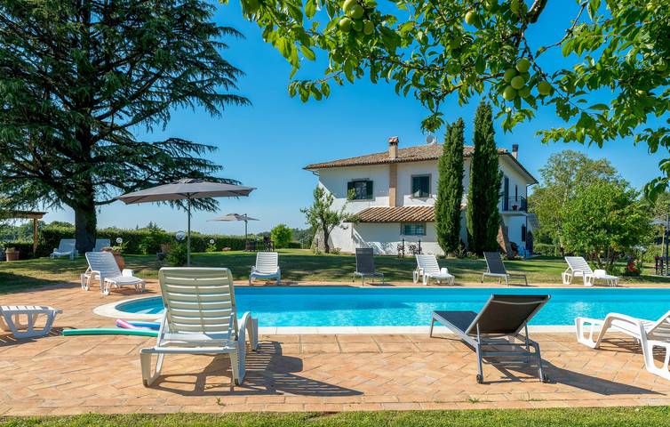 Ferienhaus für 18 Personen, mit Terrasse und Pool sowie Garten, mit Haustier in Latium - 3