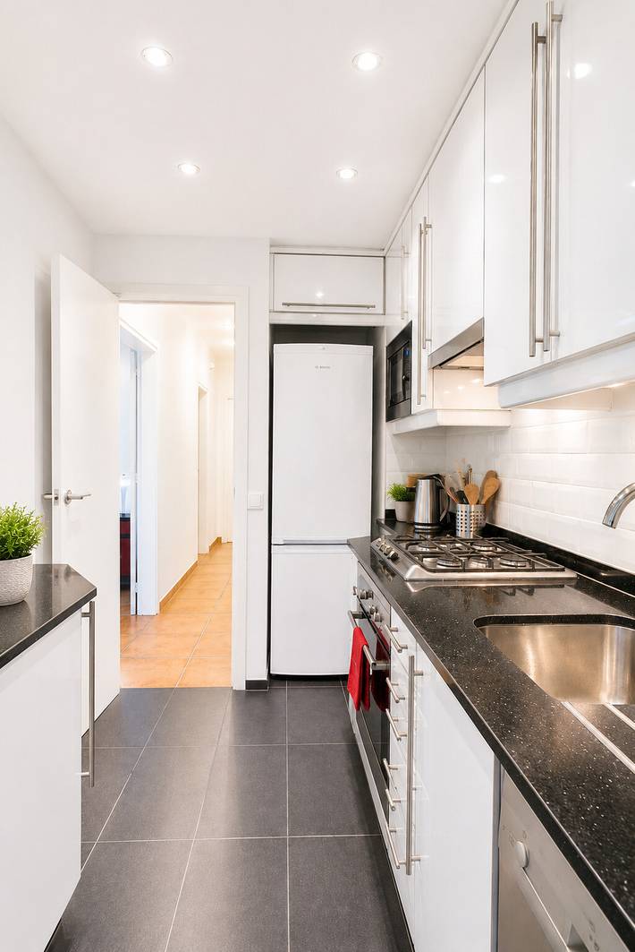 Apartamento entero, Apartamento de vacaciones para 4 personas con balcón in Platja de Sant Sebastià (Sitges), Sitges