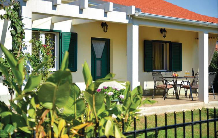 Ferienhaus für 6 Personen, mit Terrasse in Split - 2