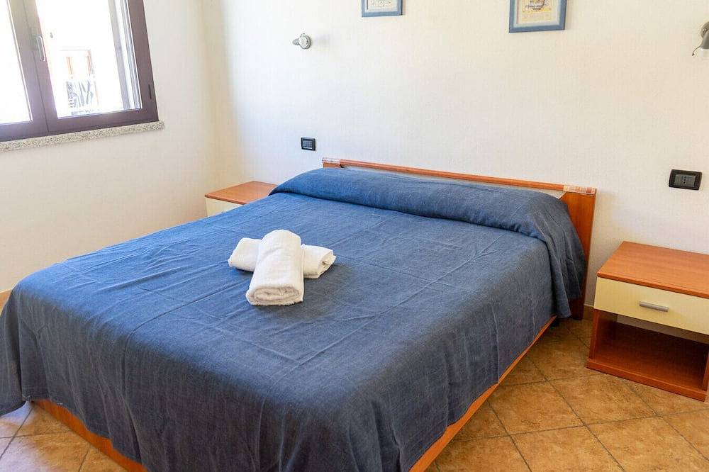 Entire apartment, Sunset Apartment - La Caletta in La Caletta, Siniscola