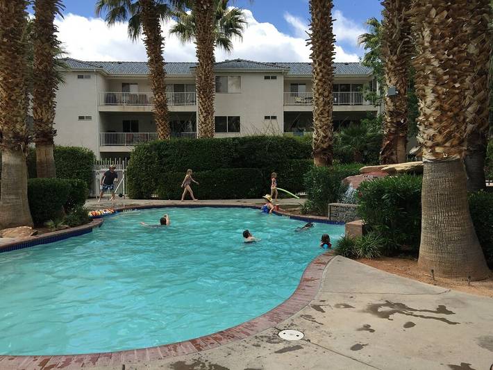 Vacation rental for 6 people, with hot tub in Zion National Park