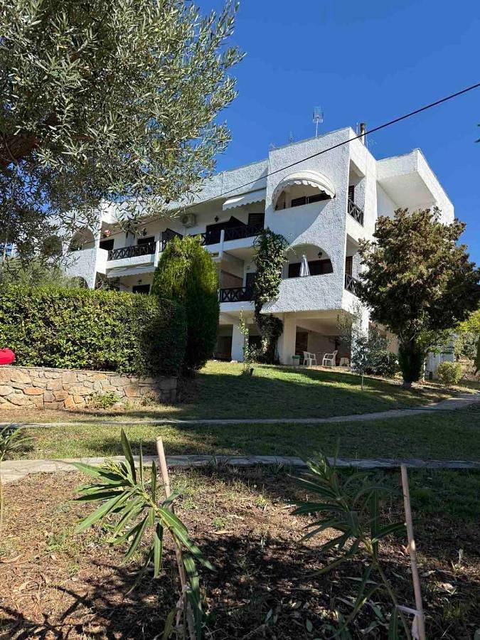 Apartamento de vacaciones para 5 personas, con vistas y jardín - 1