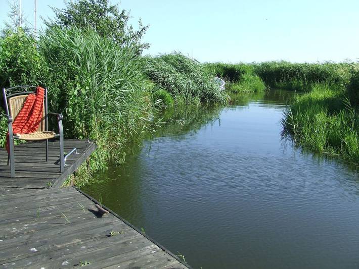 Ferienwohnung für 4 Personen, mit Ausblick und Garten sowie Seeblick und Terrasse, kinderfreundlich in Benz - 3