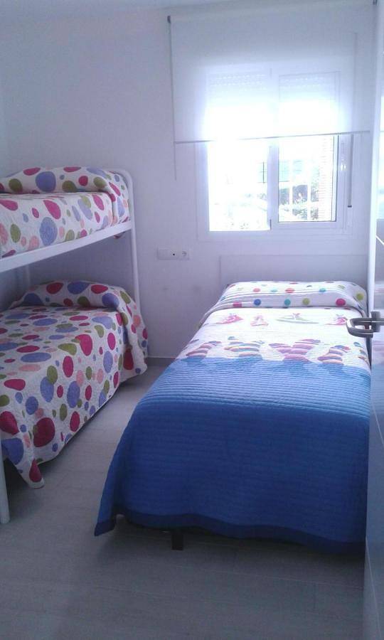 Gîte pour 8 personnes, avec jardin ainsi que vue et balcon, adapté aux familles dans Castell de Ferro - 3