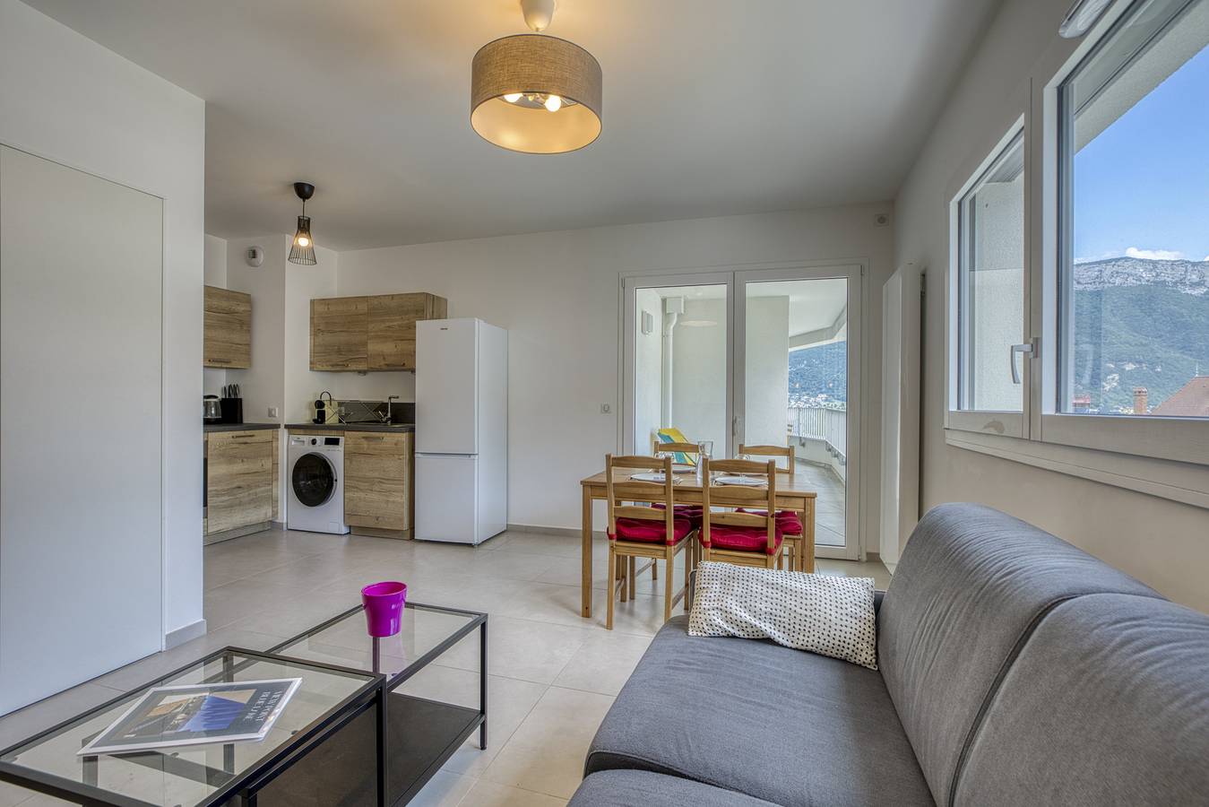 Ganze Wohnung, View Point Blue Lake 4* - Vue lac & proche vieille in Annecy, Annecy (Gemeinde)
