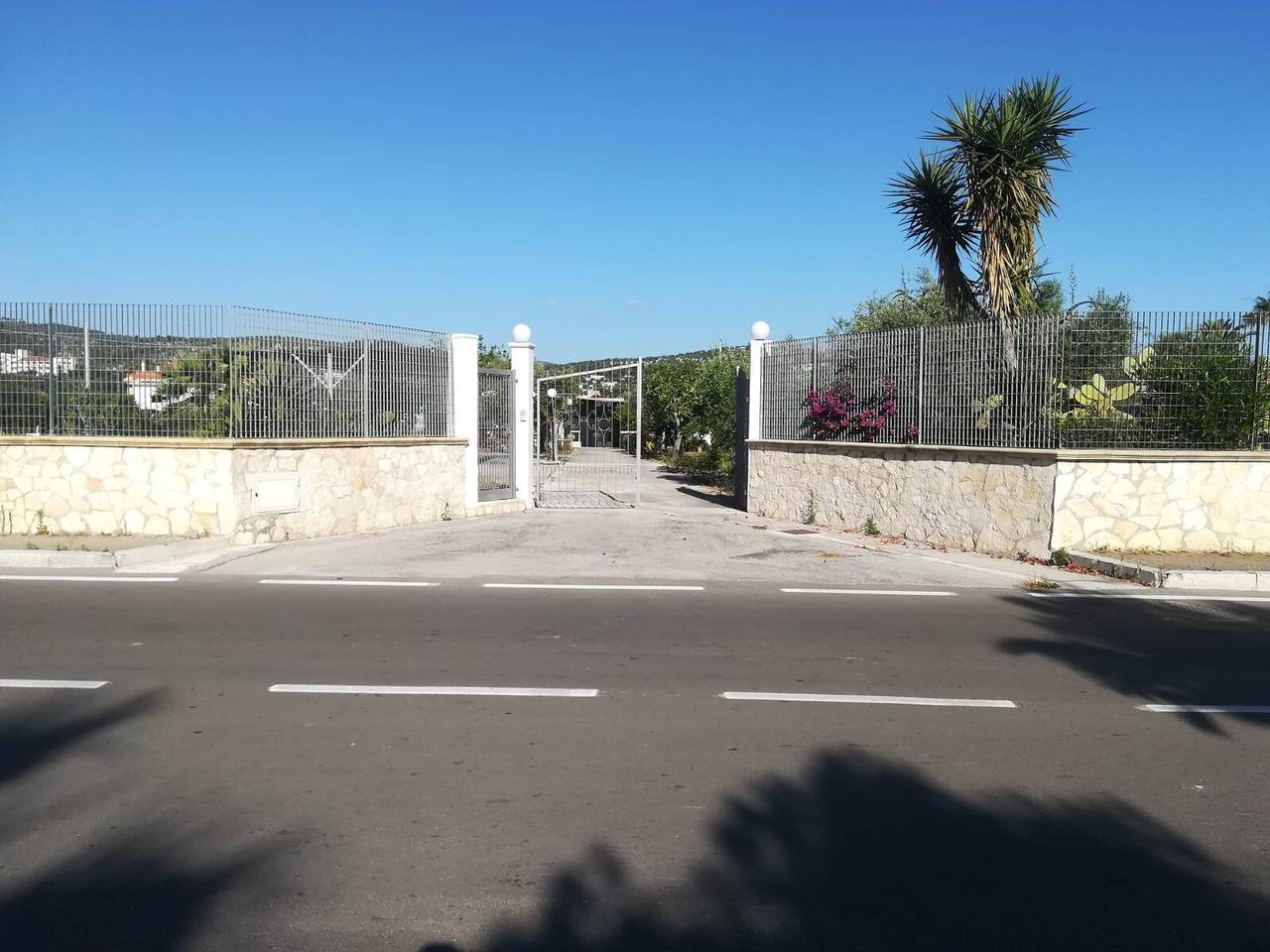 Casa Vacanze Ervilia appartamenti in Lungomare E. Mattei a 50 mt dalla spiaggia in Vieste, Gargano