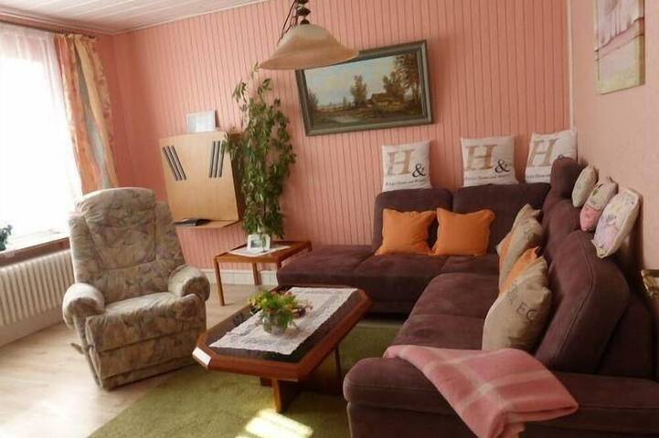 Ferienwohnung für 4 Personen, mit Terrasse und Garten - 1