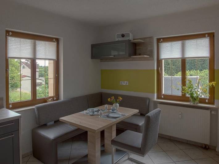 Ferienwohnung für 2 Personen, mit Terrasse und Garten sowie Ausblick in Bad Elster - 3