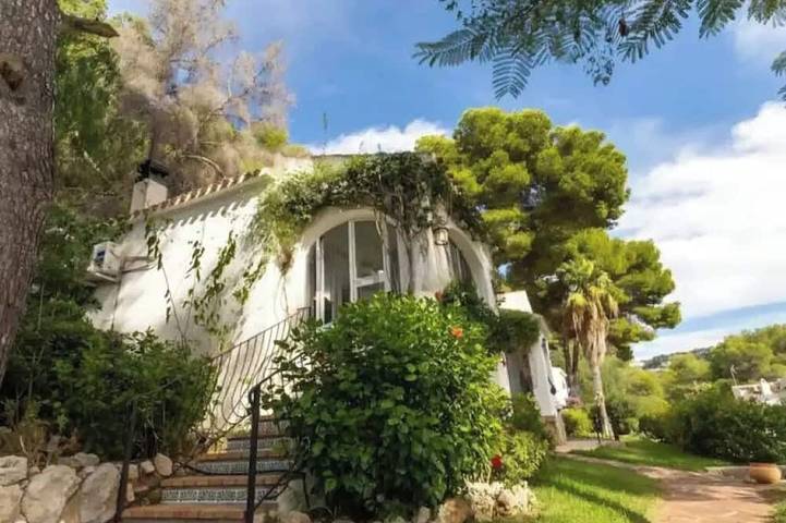 Bungalow für 4 Personen, mit Garten und Pool in Jávea