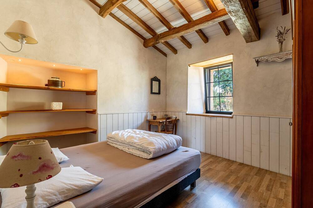 Gîte le bouton d'or – 8 minutes from Puy du Fou in Chambretaud, Loire Valley