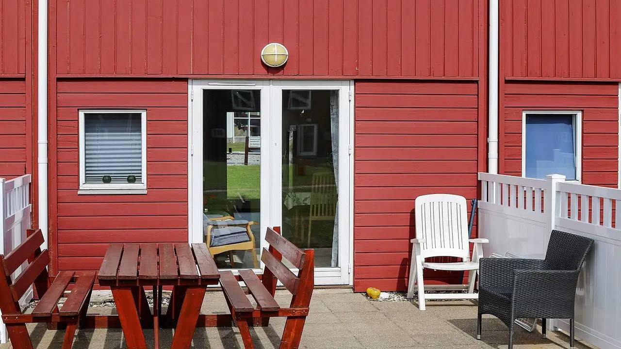Hel ferielejlighed, Ferielejlighed for 7 personer med terrasse in Hadsund, Himmerland
