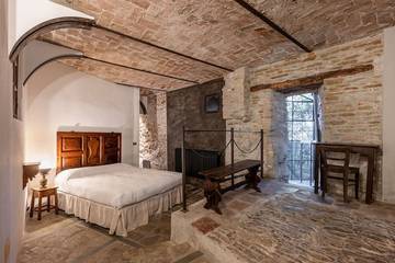 Villa per 12 Persone in Trezzo Tinella, Langhe, Foto 3