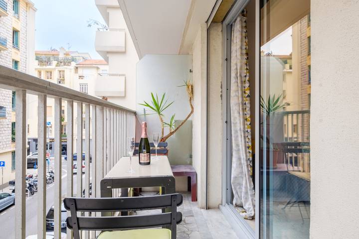 Ferienwohnung für 4 Personen, mit Balkon in Nizza - 3