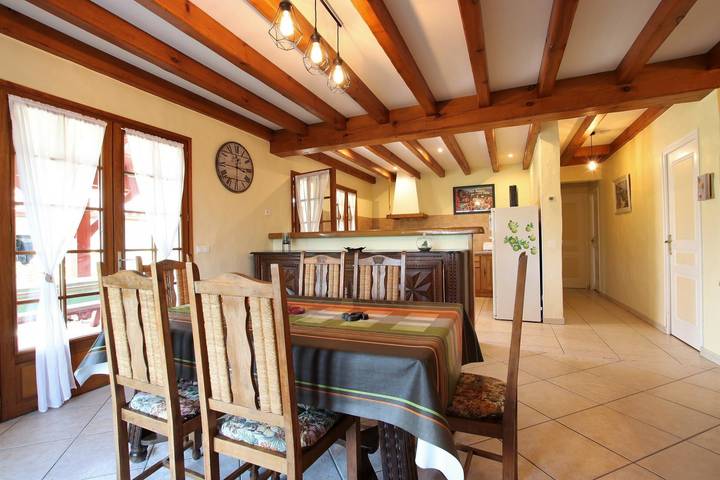 Gîte pour 6 personnes, avec jardin à Saint-Pée-sur-Nivelle - 4