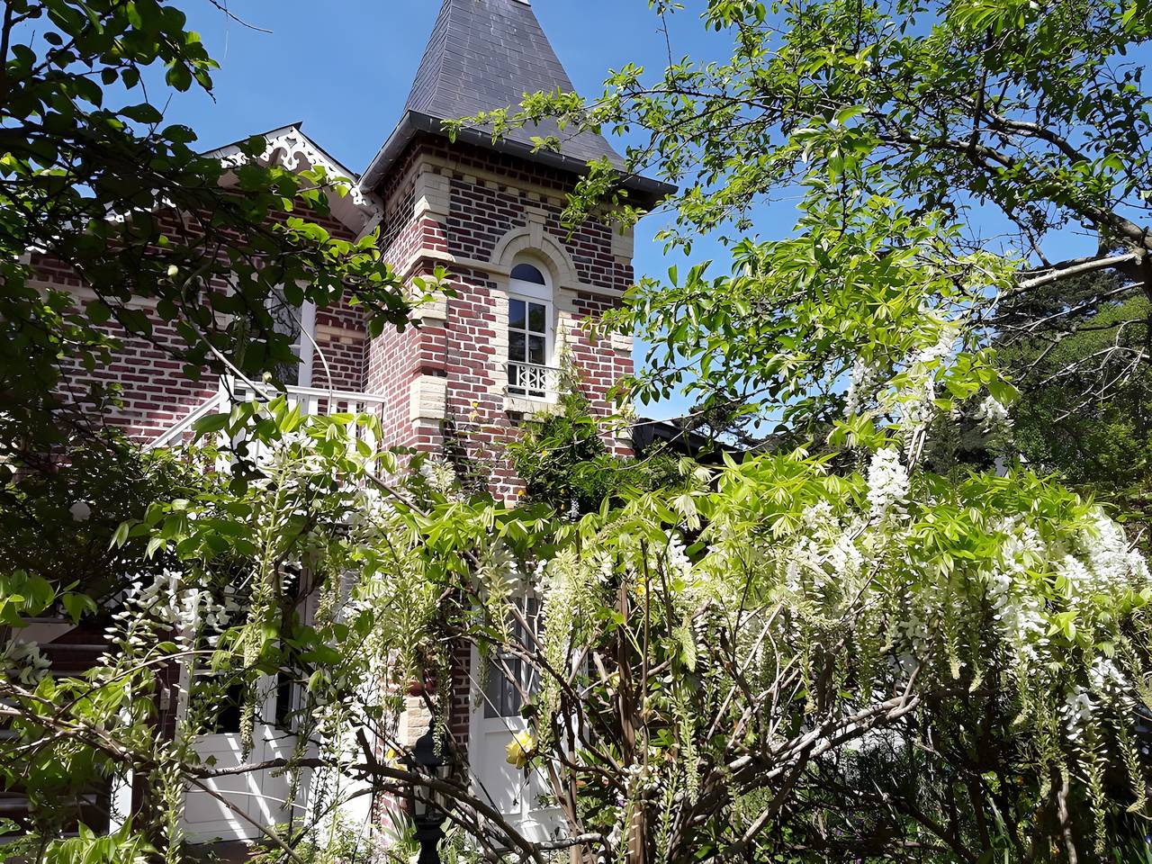Bed & Breakfast 'Les Soliers - La Tourelle' met balkon en wifi, foto 9